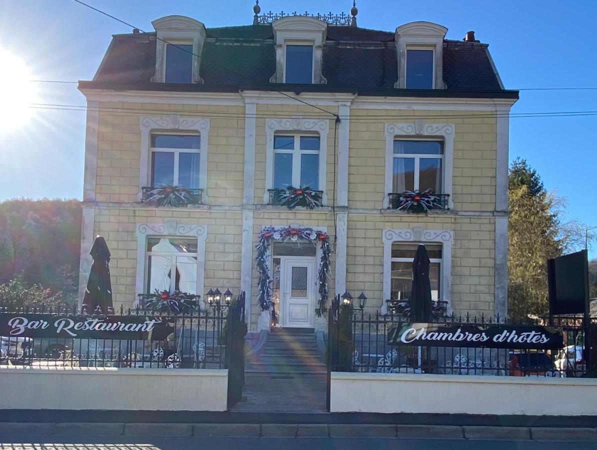 Le Point De Chute Les Hautes-Rivieres Exterior photo